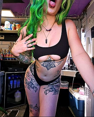 Who's Gonna Own This Slut?'