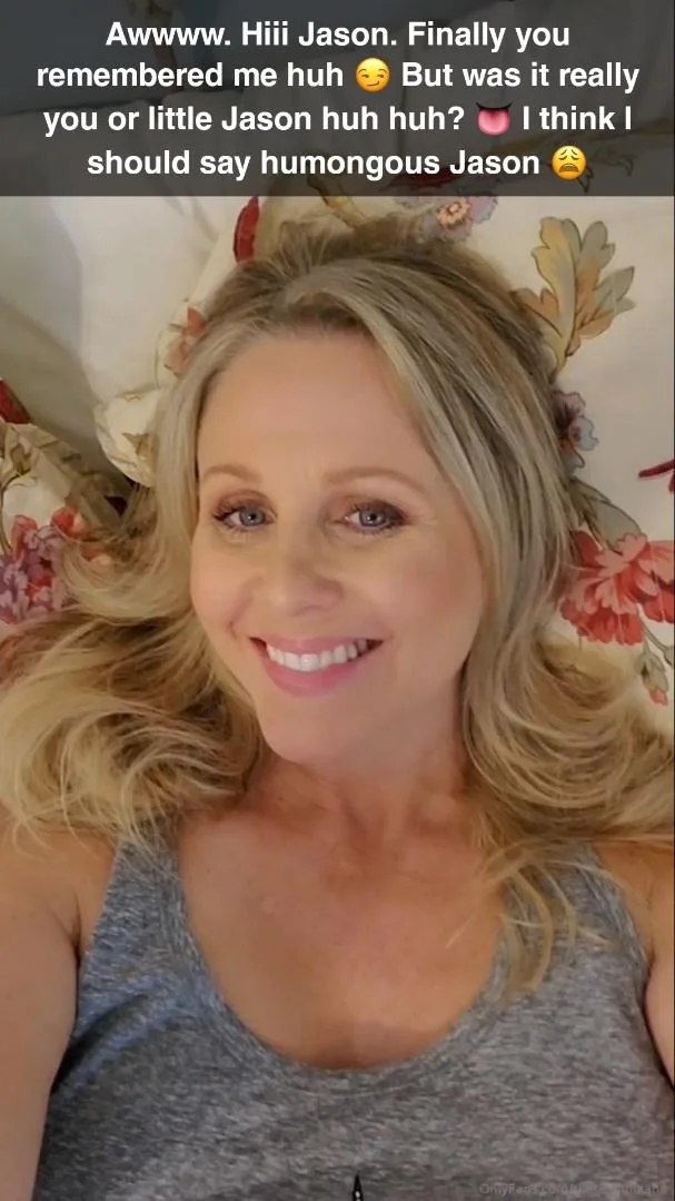 Bestie's Milf Next Door Pt.6 – Sneaky Link-Up picture 14 of 20