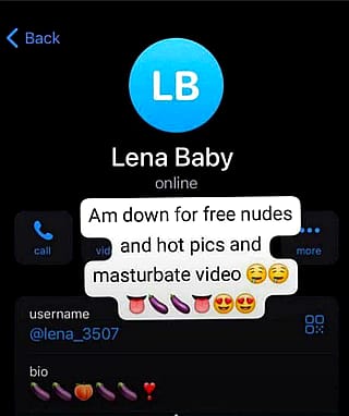 Sneaky Sexting Behind His Back'