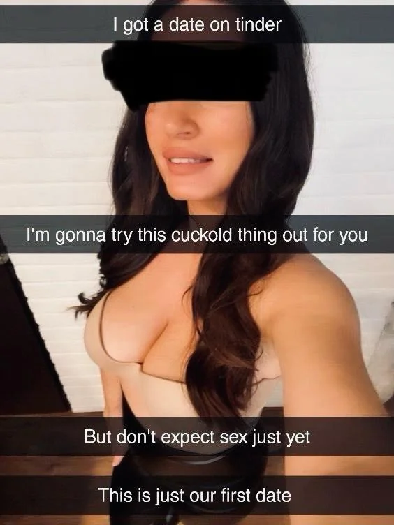 She was teasing me at work with texts... then dropped the bomb with that second message 🥵🍆 picture 1 of 2