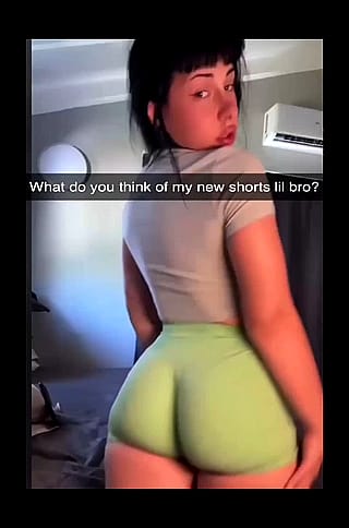 Big Sis Flaunting Her Juicy Curves'