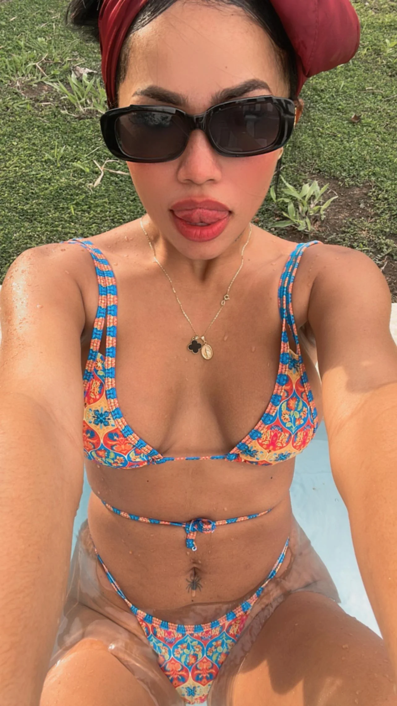 Sneaky Wifey's Dirty Little Secret picture 1 of 1
