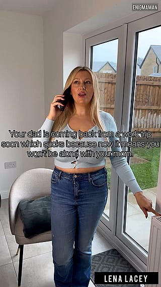 Naughty Mommy's Secret Playtime'