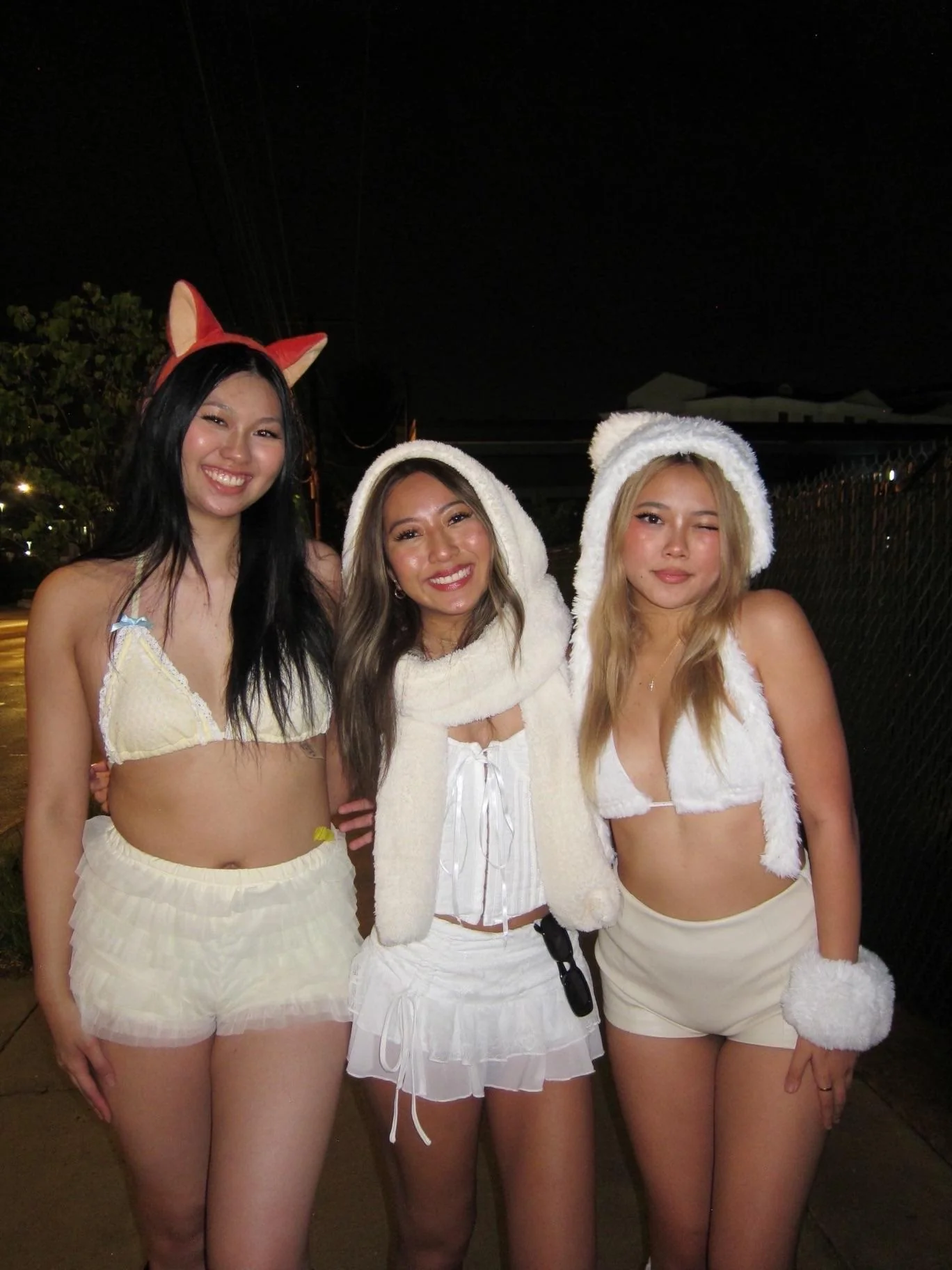 Filthy Viet Vixen from Virginia Unleashed picture 1 of 3