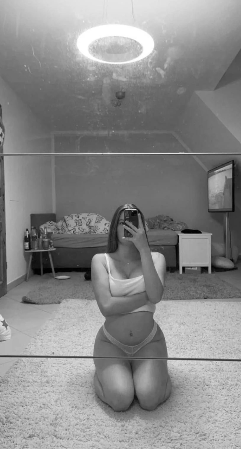 While He's Away, I Play! 😍 picture 1 of 4