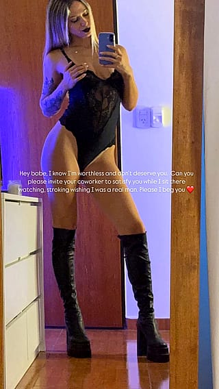 Cucked & Loving It: His Gift to Me'
