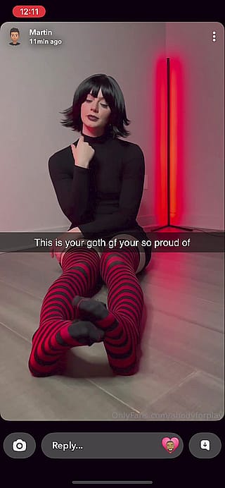 Nerd GF Turns Wild: Popular Squad Takes Turns'
