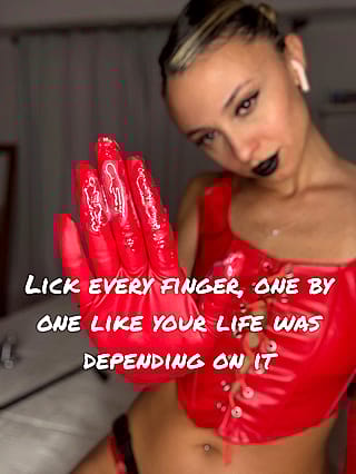 Dirty Little Pleasure Puppet'