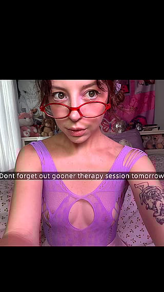 Naughty Therapist Sends Steamy Snapchat Reminders & JOIs to Cure Your Addiction'