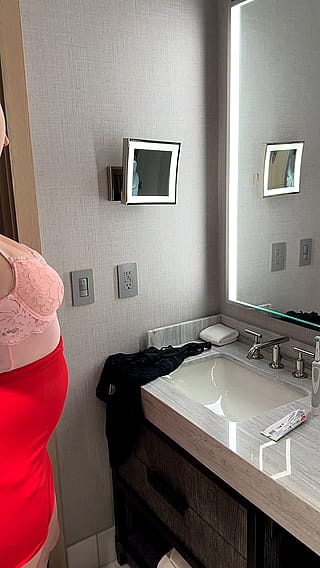 Dare to Dive Into This Juicy Fantasy?'