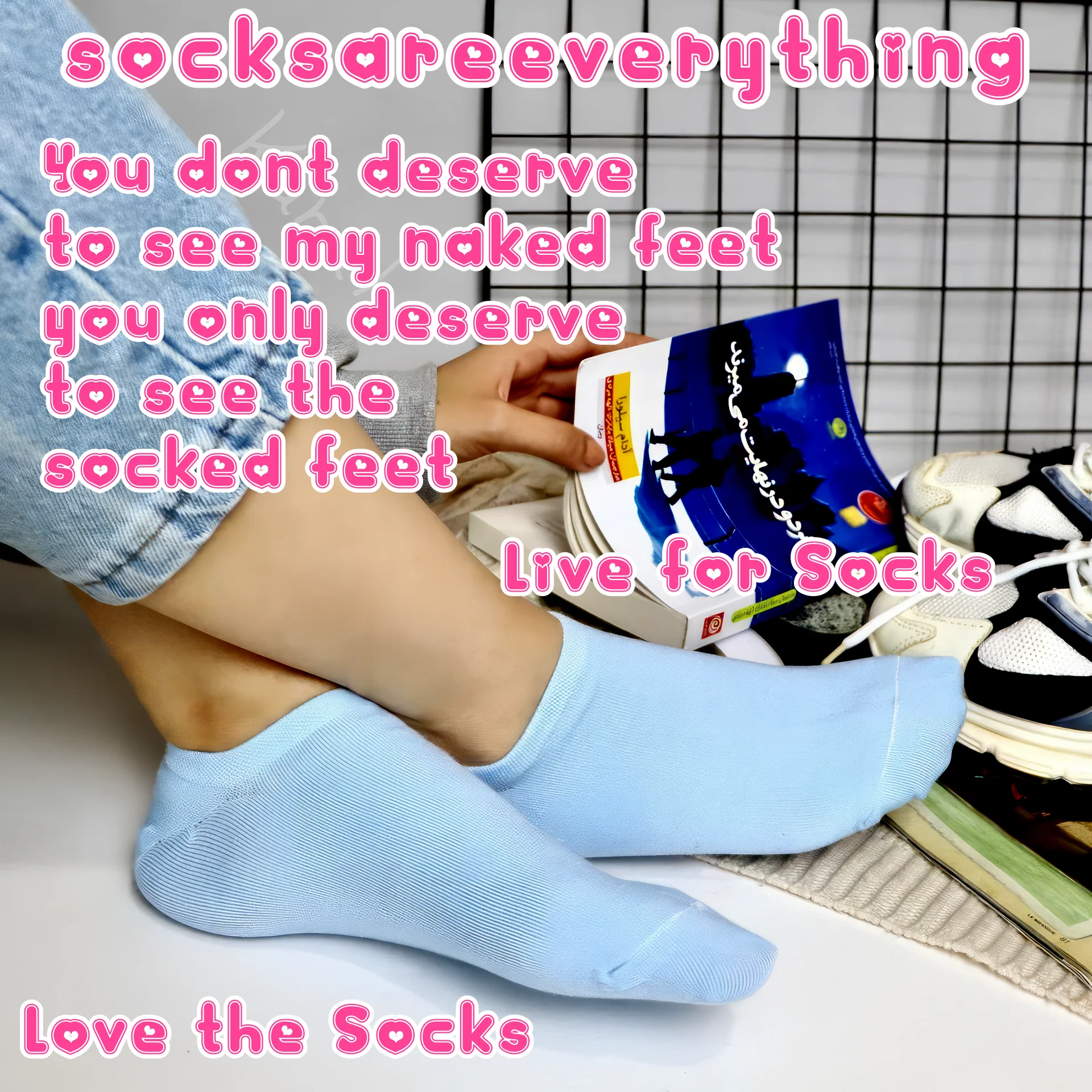 Beta Losers Only Deserve Socked Feet - Bare Soles Are For Alphas Only picture 1 of 1