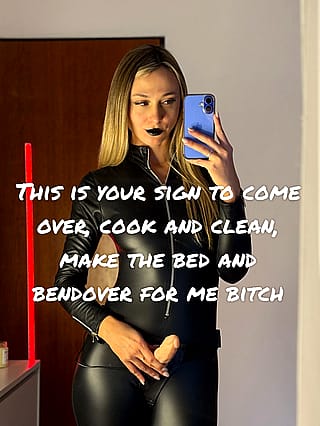 Dominatrix Diva Demands Your Submission'