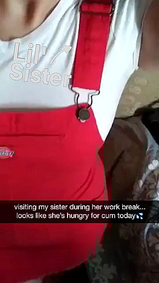 Midday Sibling Delight: A Steamy Lunchtime Session'
