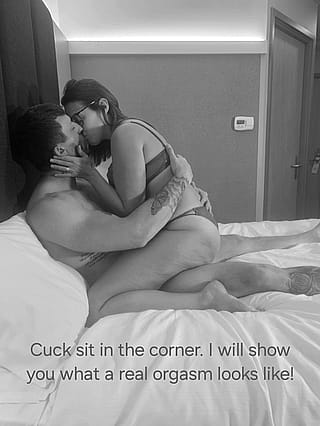 Hubby's Front Row Seat to My Ultimate Pleasure'