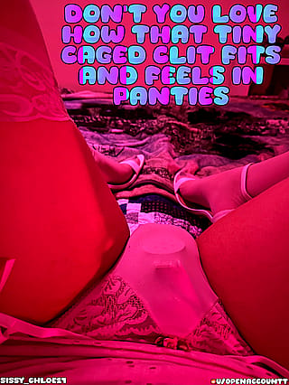 A Caged Clitty Just Feels So Right In Panties 🥰🥰'