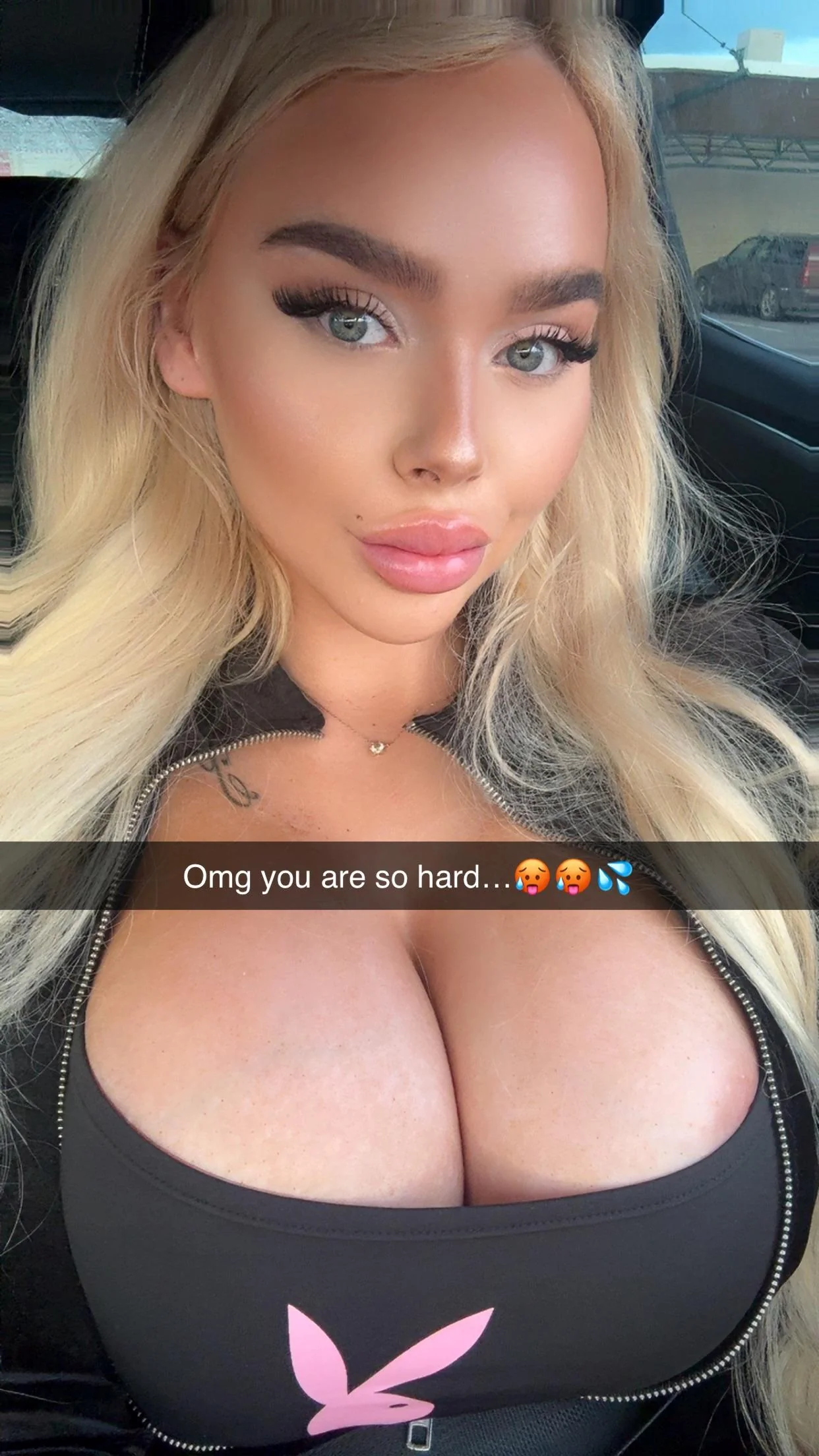 Random hottie floods your DMs with spicy snaps while your girl stays vanilla... wanna keep this going? picture 4 of 4