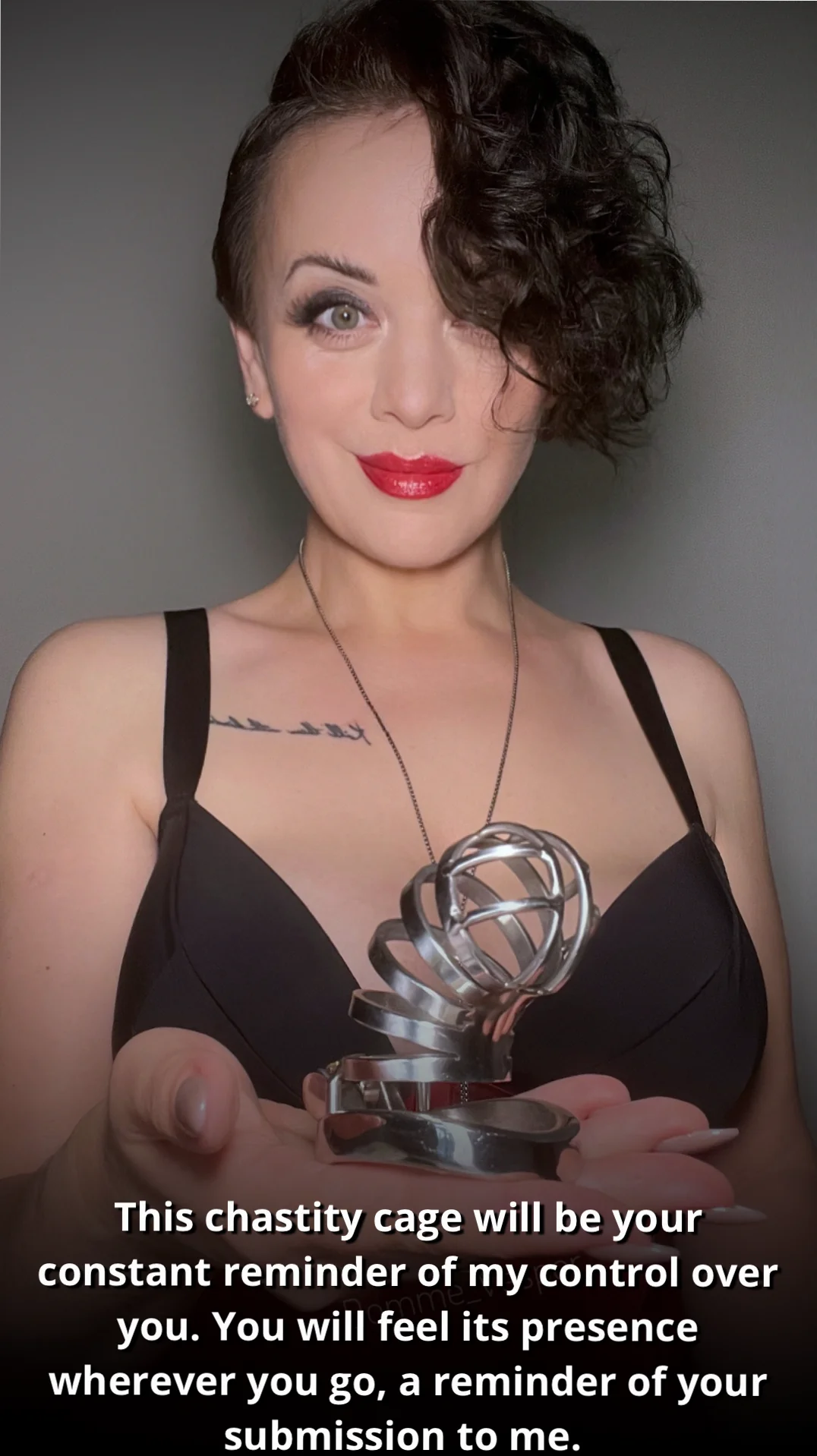 That smirk's got me dripping and begging for more. picture 1 of 1