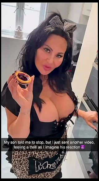 Horny MILF Teases Her Boy with Sexy Pics to Get Railed Hard at Home'