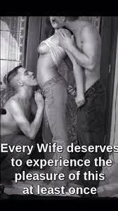 Wifey's Artful Tease for Hubby's Eyes picture 1 of 1
