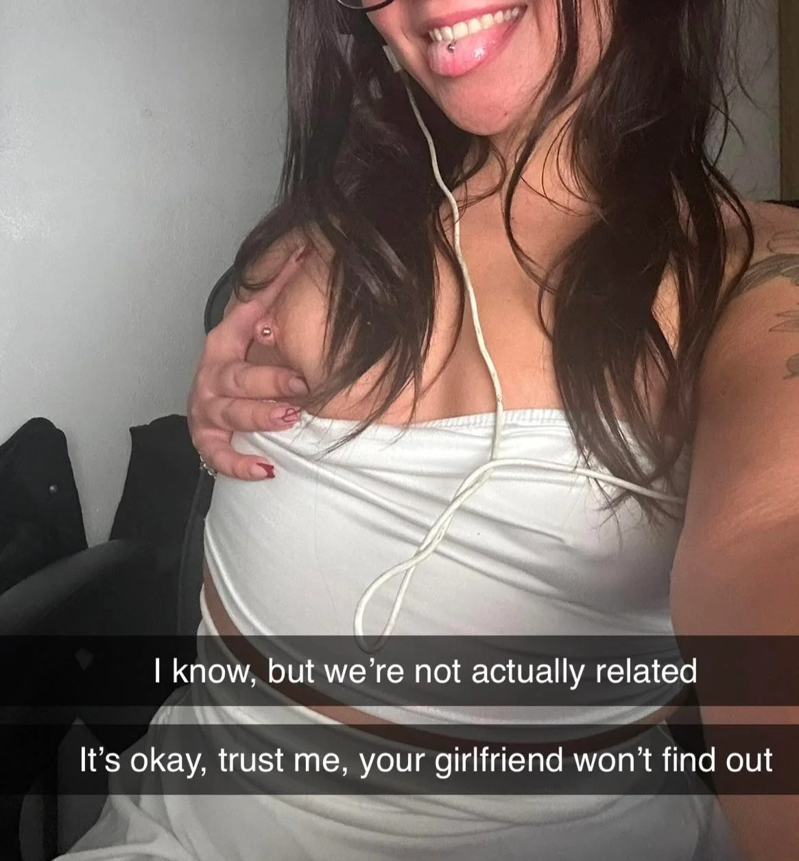 Dgaf about your girl, come fuck your little Stepsis (Part 1) picture 2 of 6