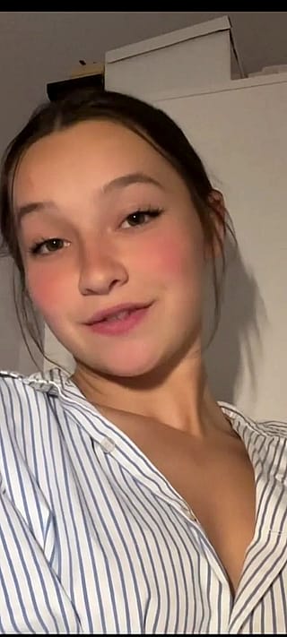 My bf's gf is single now and I can't top thinking about her she is french (got a snap of her with som like cum pv if you want)'